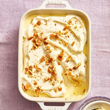 Banana Pudding banana pudding with vanilla wafers crumbled over the top