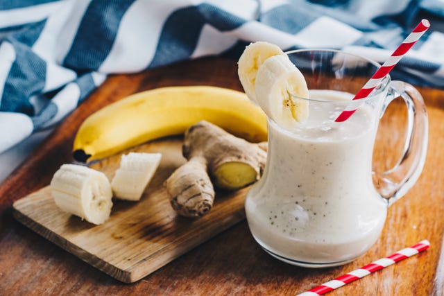 banana smoothie with ginger