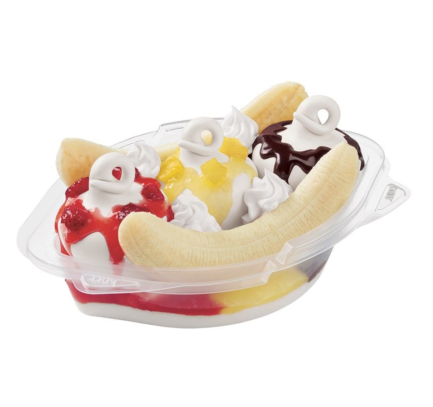 Frozen dessert, Food, Sundae, Ice cream, Soft Serve Ice Creams, Product, Gelato, Dessert, Cuisine, Cream, 