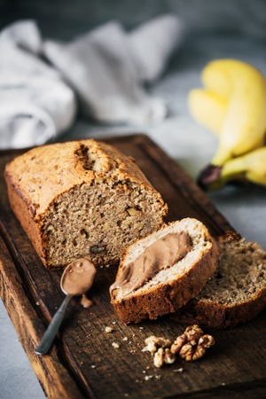 bananenbrood met pindakaas glazuur recept