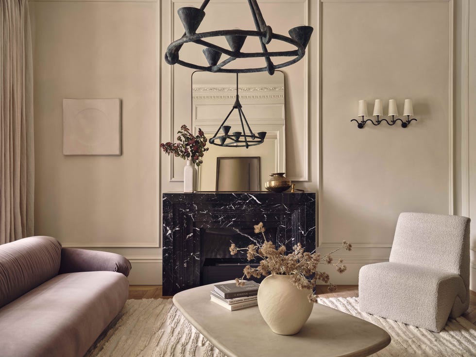 Quiet style in a luxurious London townhouse