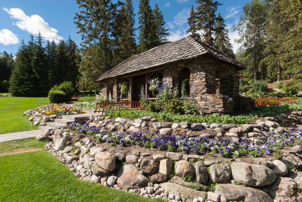 raised bed gardens stacked stone