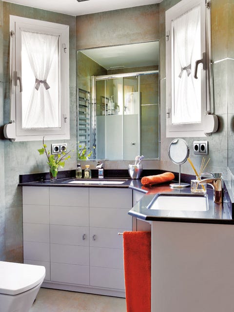 Room, Plumbing fixture, Property, Tap, Interior design, Sink, Interior design, Glass, House, Cabinetry, 