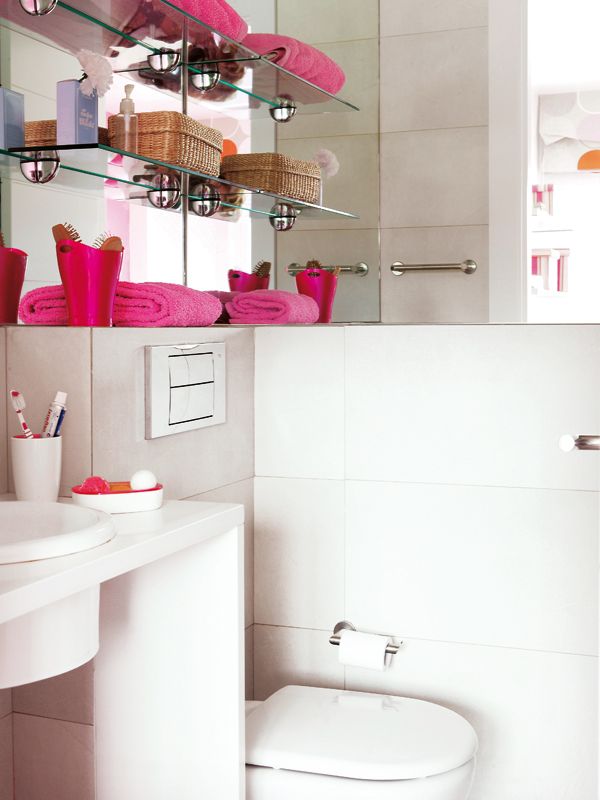 Bathroom, Pink, Room, Property, Interior design, Purple, Tile, Furniture, Home, Architecture, 
