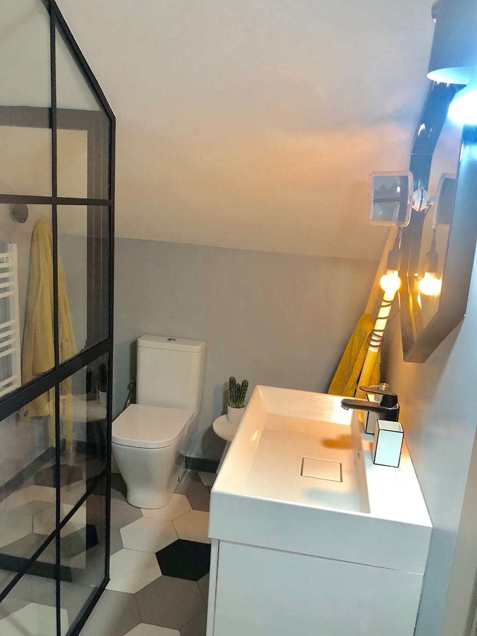baño de estilo nórdico