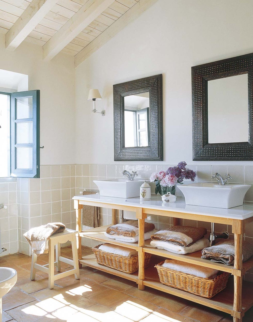 Baño rústico chic