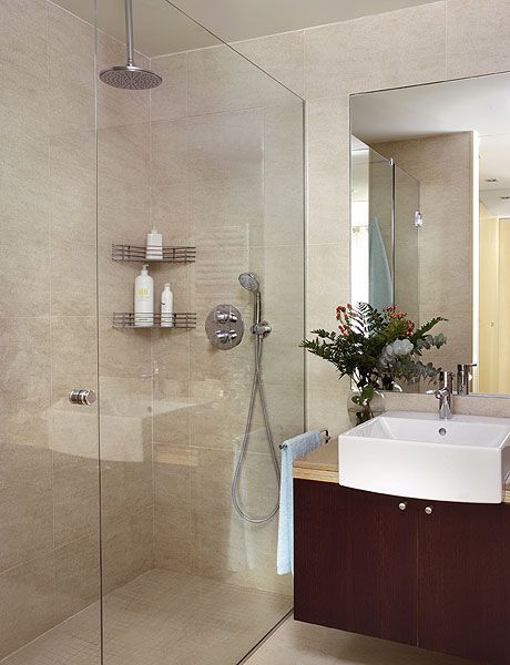 Bathroom, Tile, Room, Property, Tap, Floor, Plumbing fixture, Interior design, Shower, Wall, 