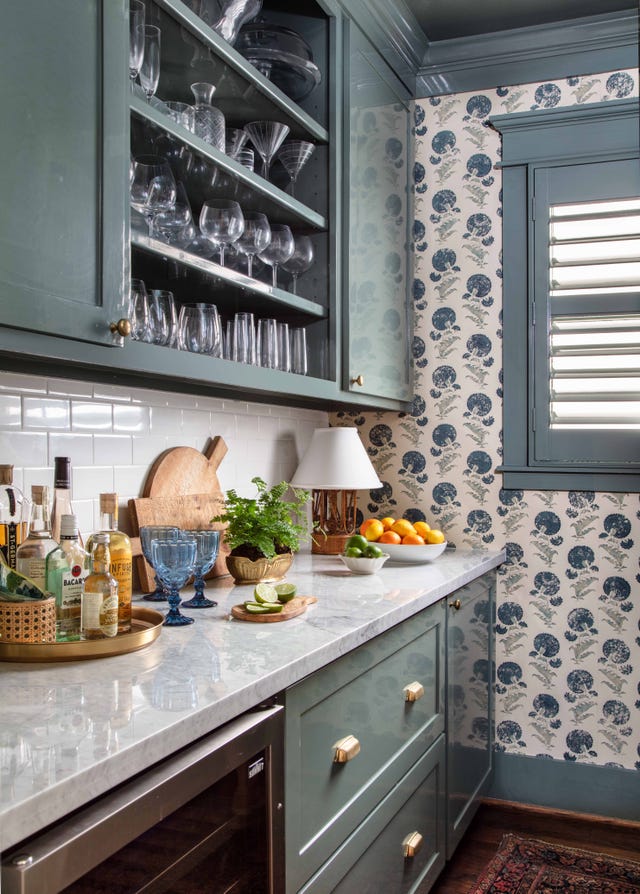 Designer Katie Davis Calls This Combo Bar, Pantry, and Prep Space Her ...