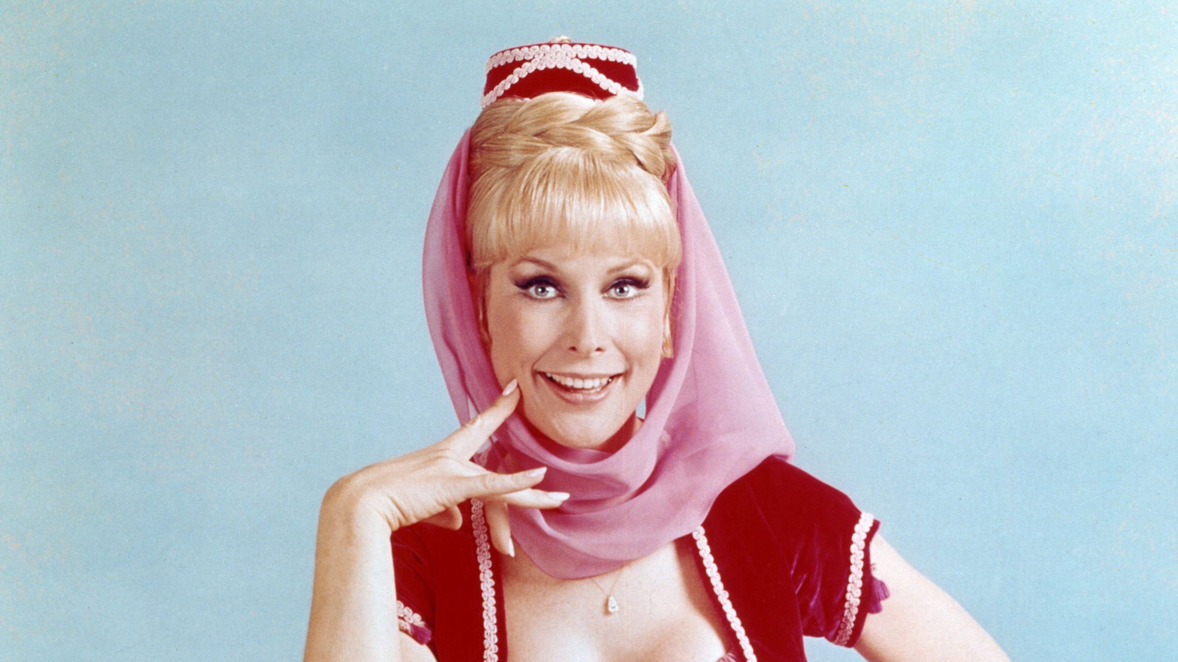 https://hips.hearstapps.com/hmg-prod/images/barbara-eden-us-actress-in-costume-sitting-on-a-multi-news-photo-1692912691.jpg?crop=1xw:0.45xh;center,top