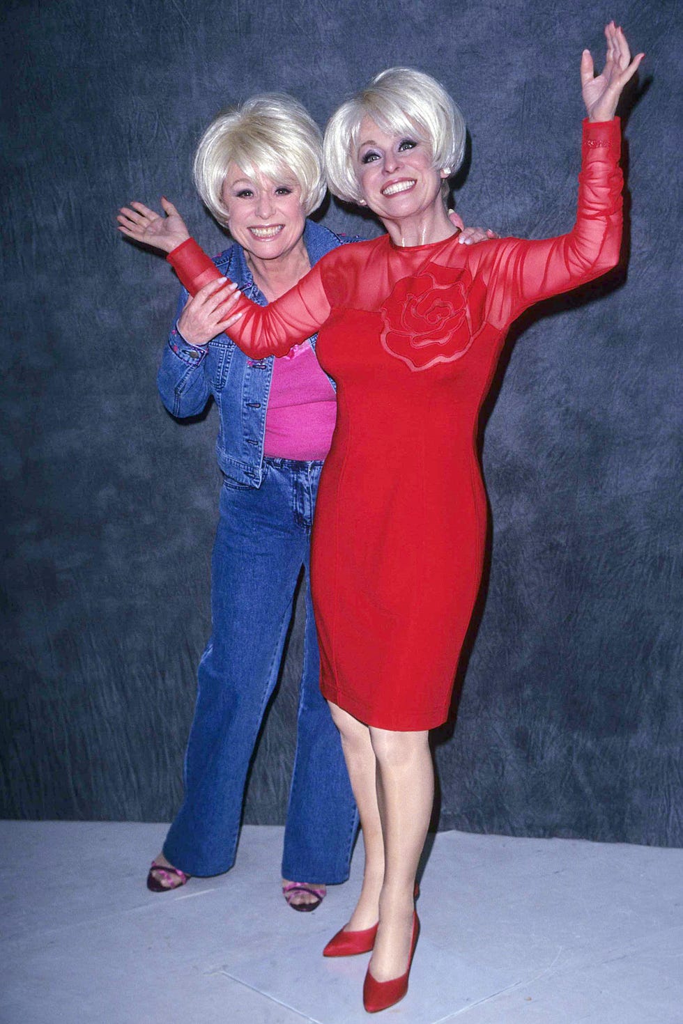barbara windsor waxwork unveiling april 1, 2000