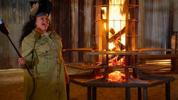 barbecue showdown host michelle buteau in episode 302 of barbecue showdown credit courtesty of netflix copy 2024 netflix inc