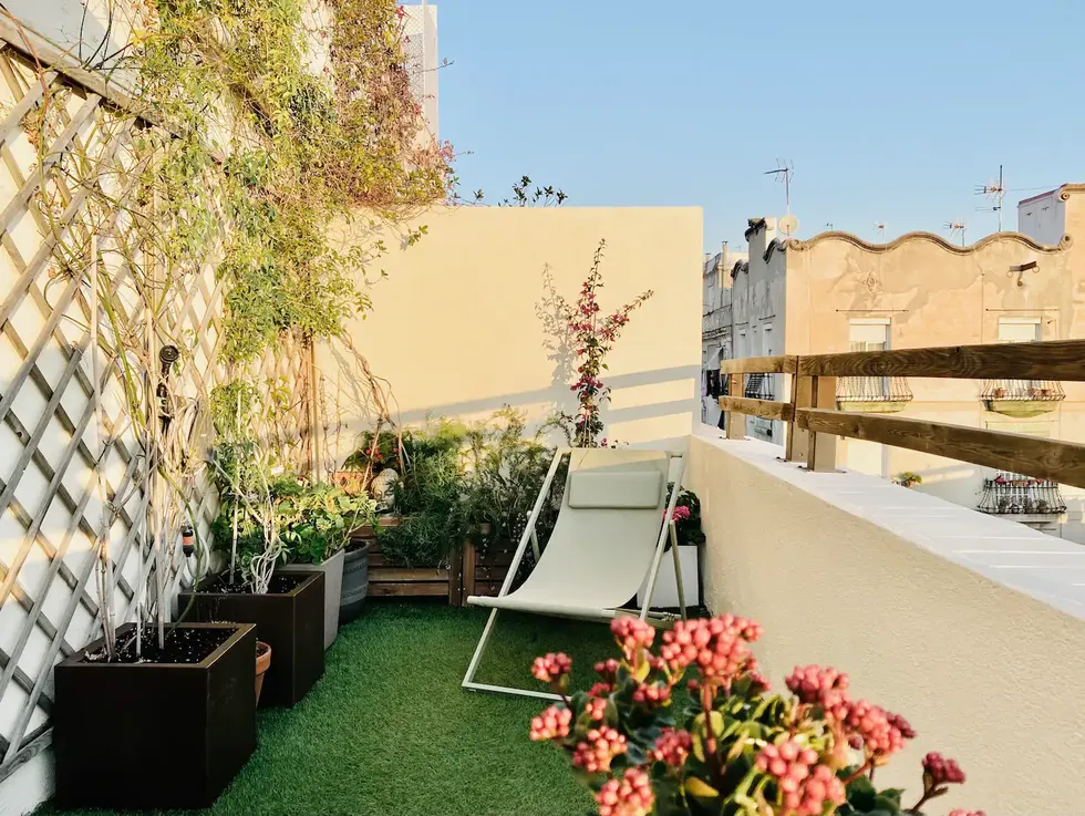 the best airbnbs in barcelona, where to stay