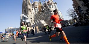 more of 20000 athletes in the barcelona's marathon