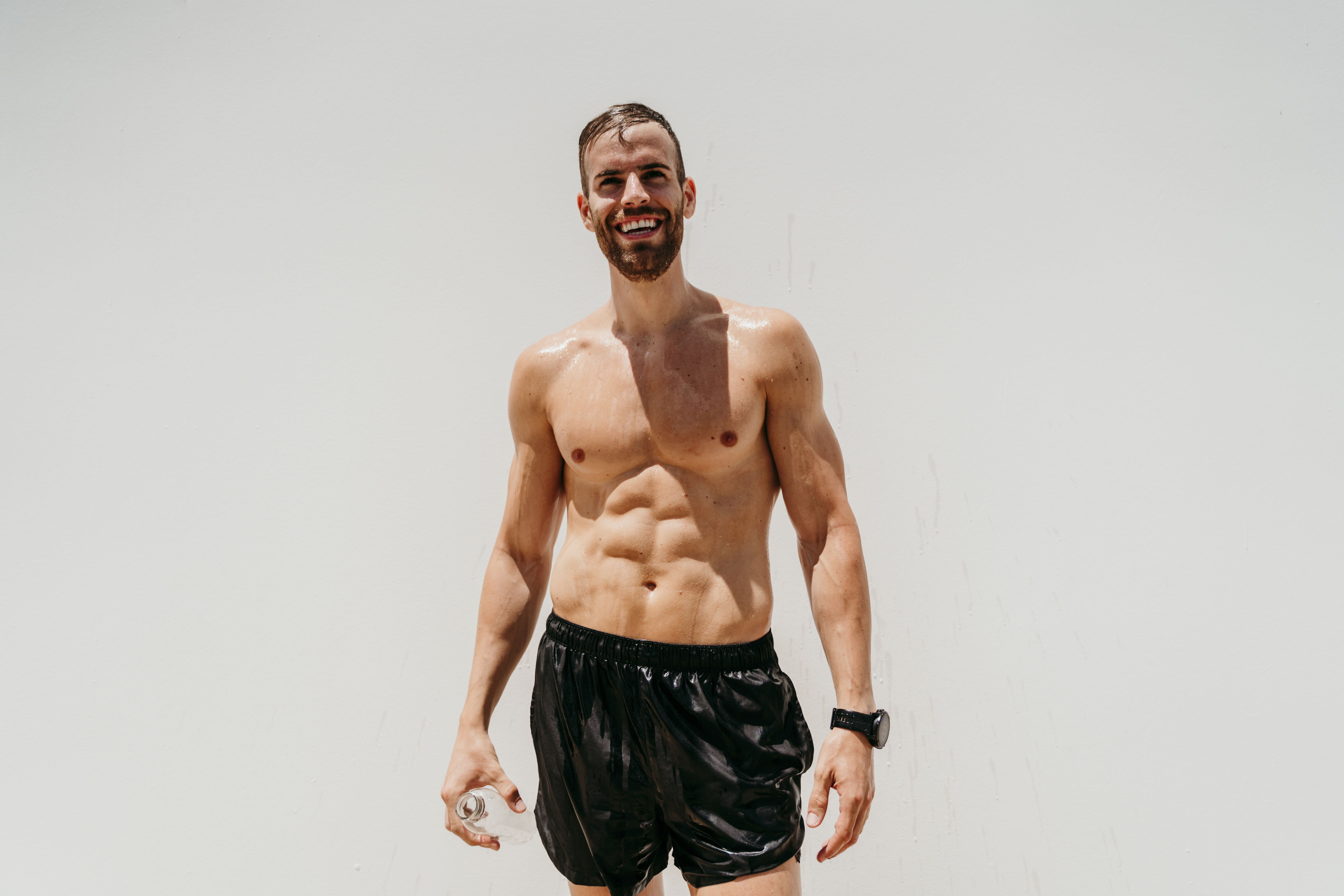 Body-obsessed men risk depression in the quest for ripped abs