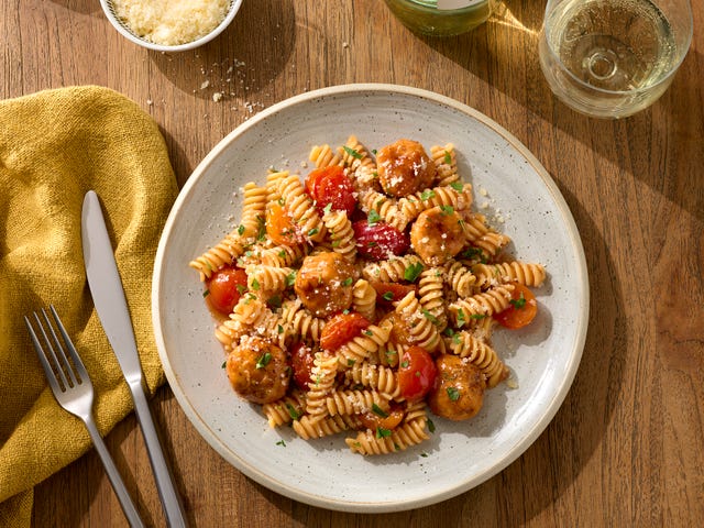 protein pasta with tomatoes and meatballs