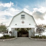 barn wedding venues