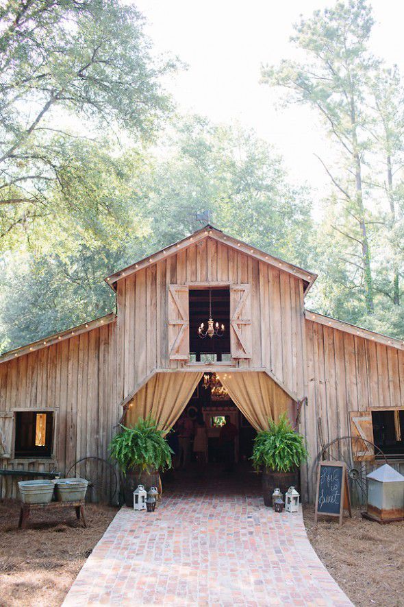 barn wedding venues the buie barn