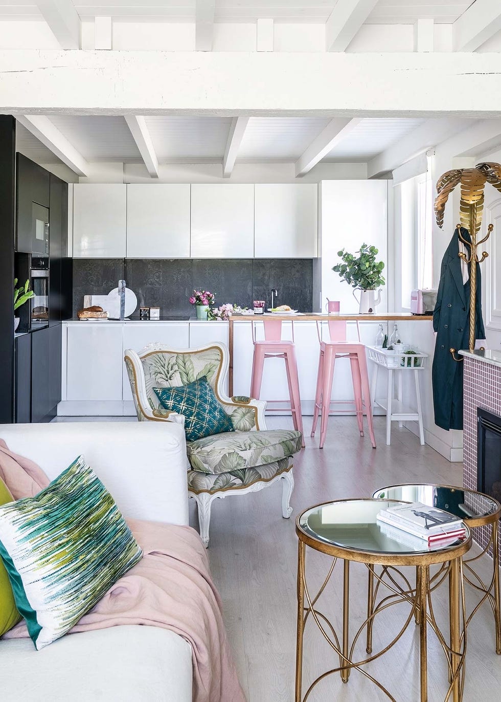 La casa de Luana: Salón y cocina abierta
