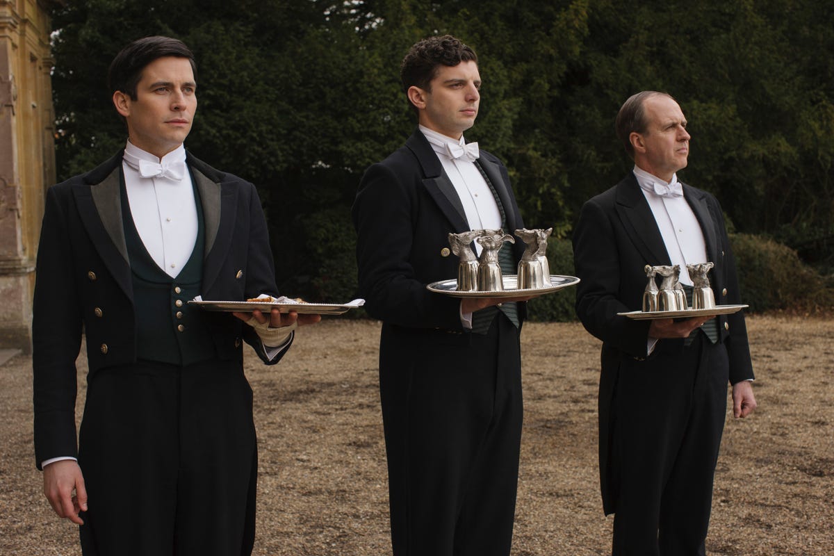 Did Downton Abbey & Thomas Barrow Accurately Portray Gay Men in 1920s ...