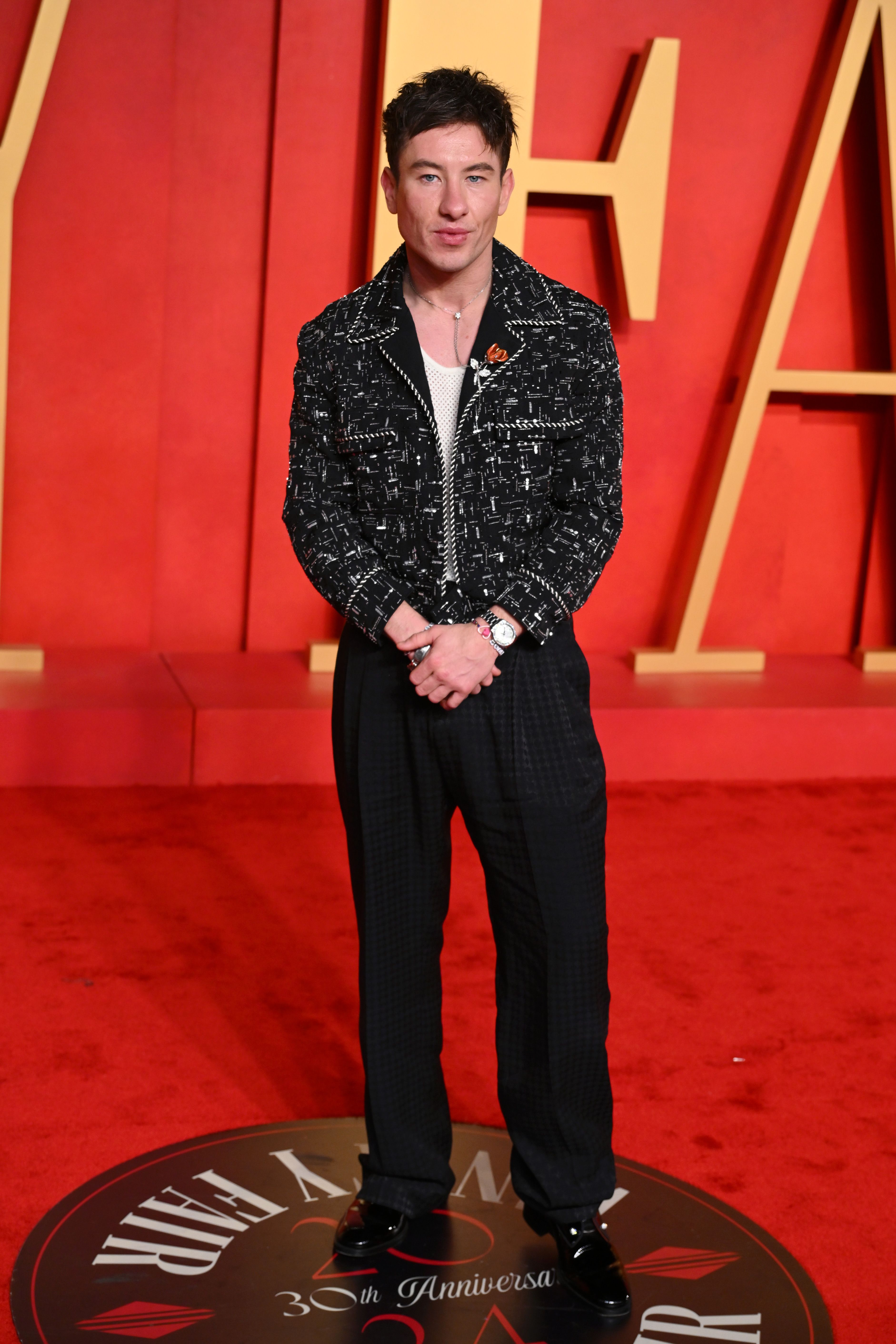 Vanity Fair Oscars party: Barry Keoghan is all in on Sabrina Carpenter ...