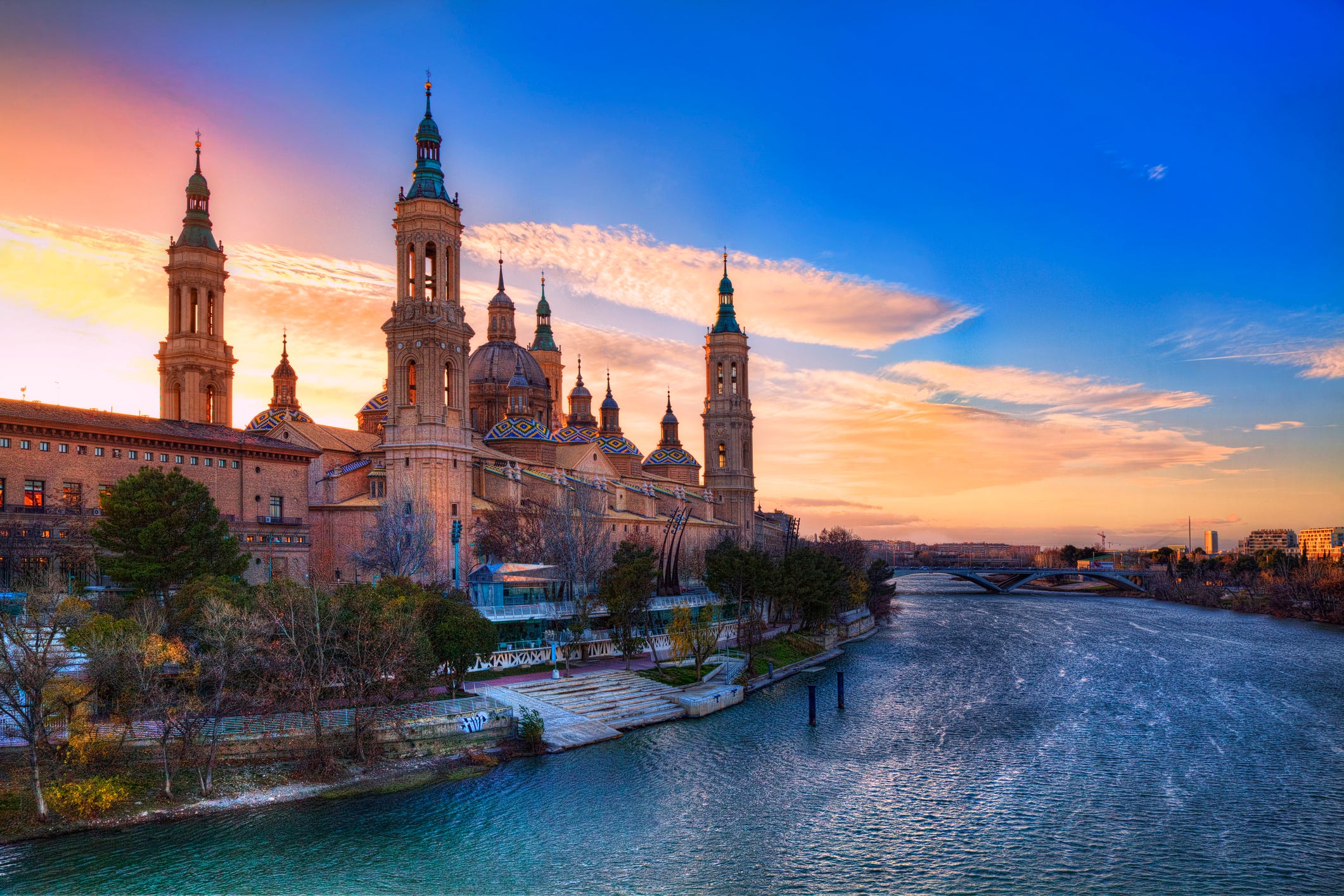 catedral nuestra senora del pilar, en zaragoza