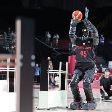 el robot japonés que marcó todos los tiros a canasta en el partido eeuu   francia