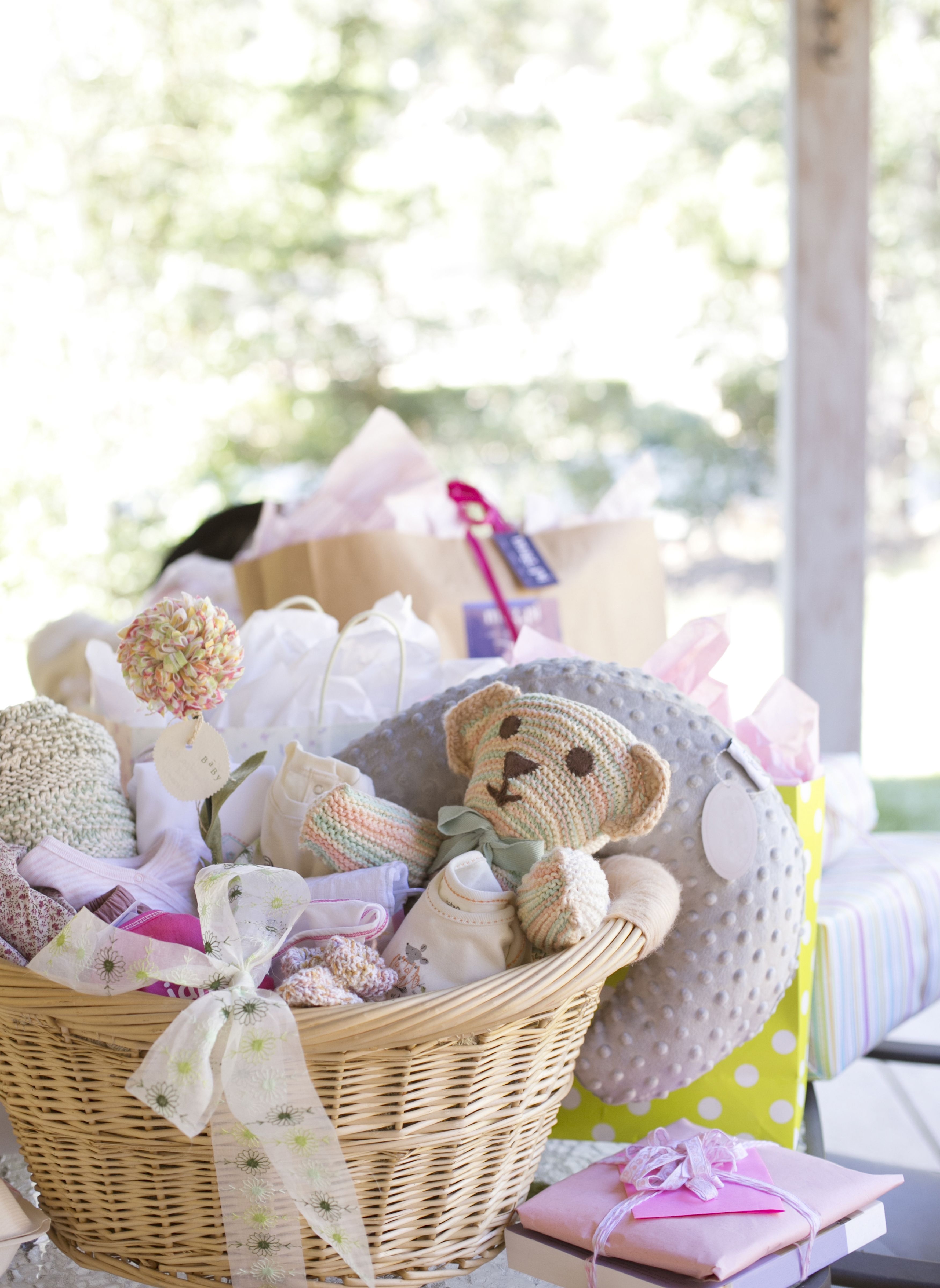 Baby on sale hamper ideas