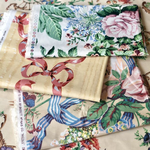 Vintage Fabrics 15,100+ for Sale at Chairish