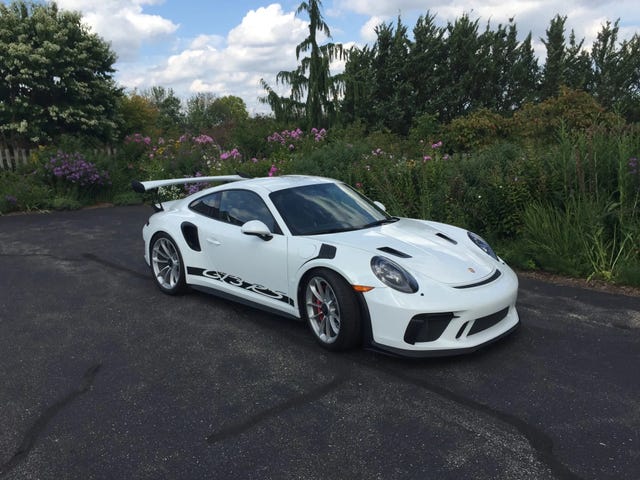 2019 Porsche 911 GT3 RS Is Our Bring a Trailer Auction Pick