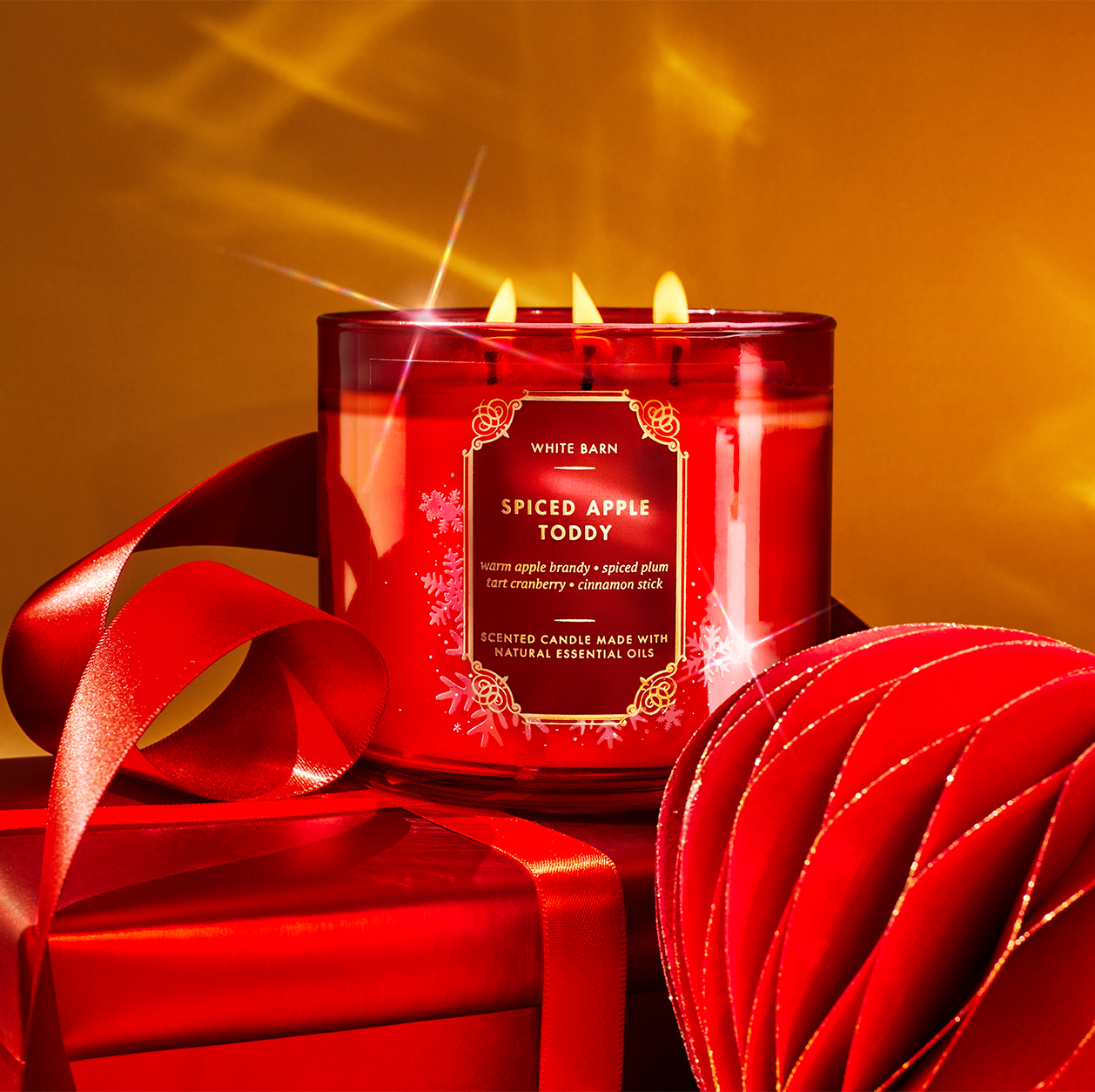 Alert: Bath & Body Works’ $10 Candle Day Sale Has Arrived (and the Holiday Deals Are Too Good)