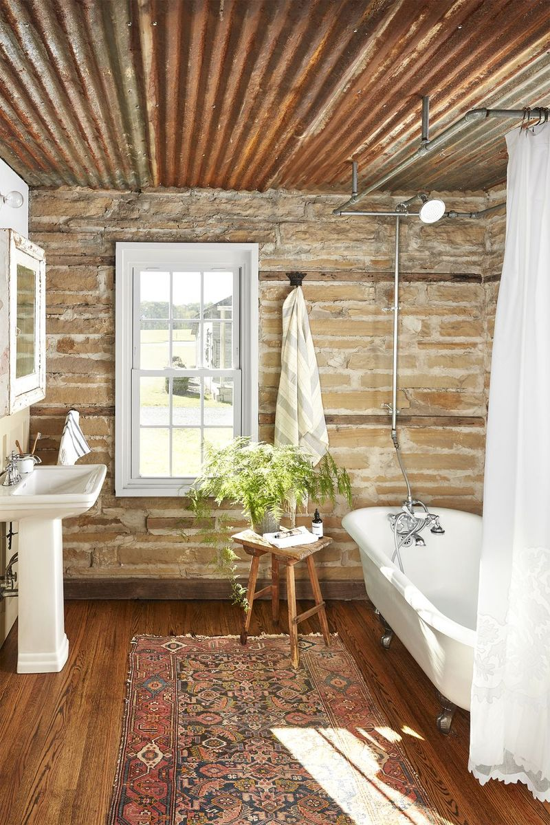 20 Small Modern Bathroom Ideas That Prove Form and Function Can Coexist |  Hunker | Small bathroom decor, Bathroom interior design, House bathroom