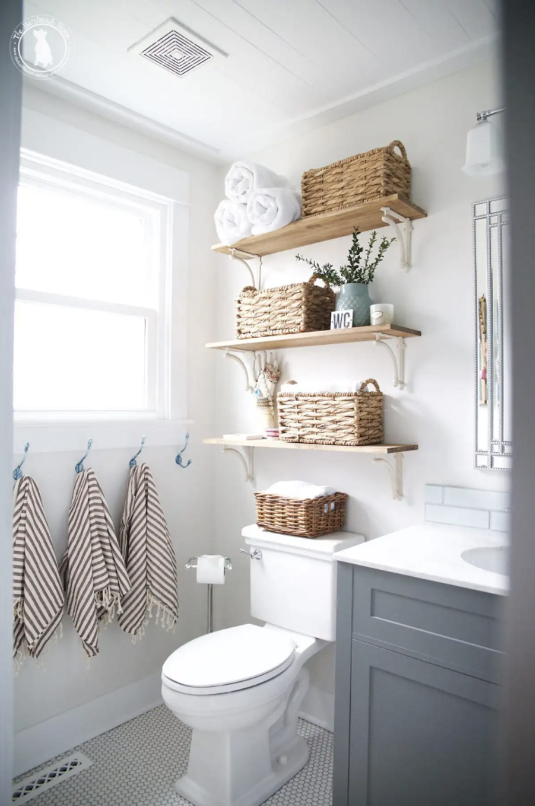 Organizing bathroom shelves: how to organize bathroom shelves