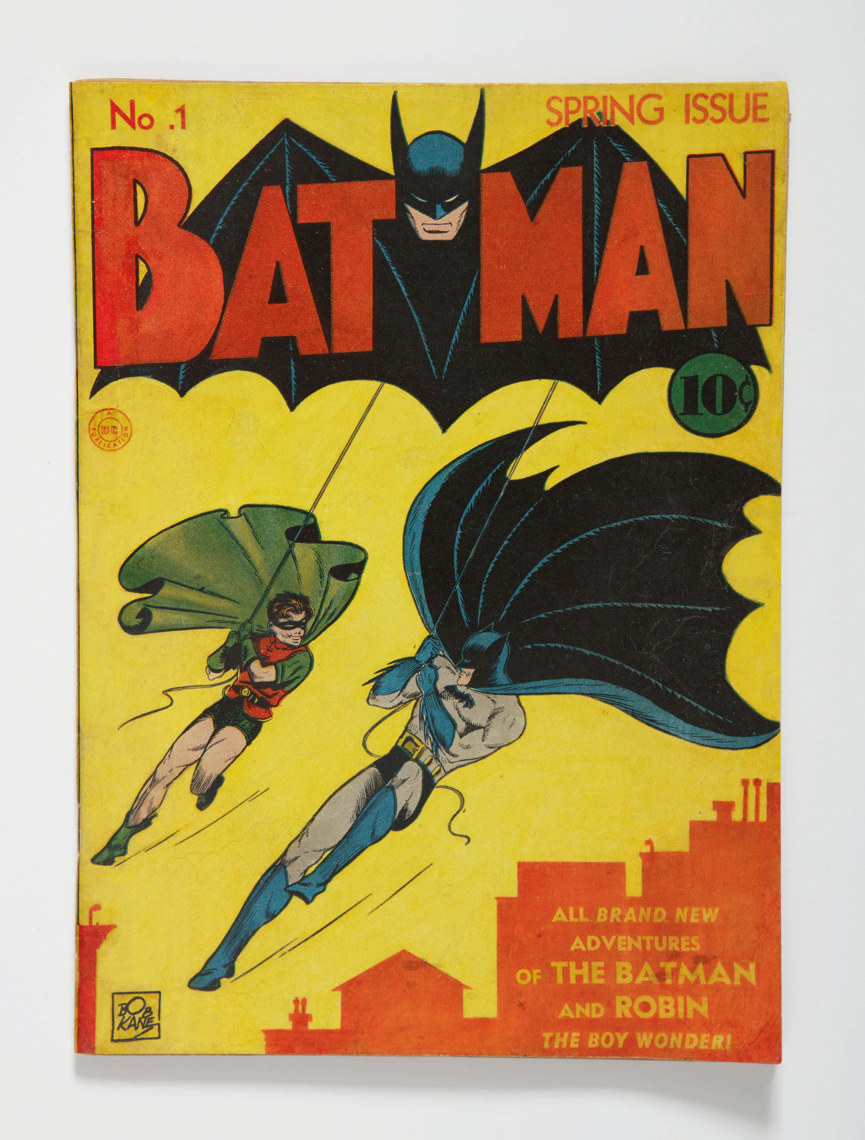 Culo añadir Albardilla Sotheby's Is Holding a Private Sale of Every DC Comic Produced Between 1934  to 2014
