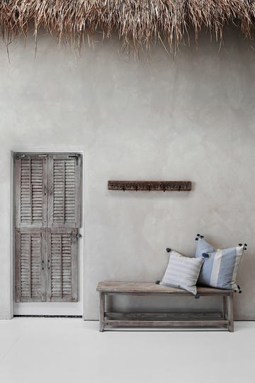 outdoor paints