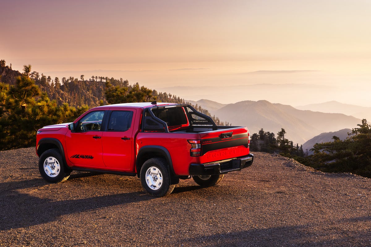 2024 Nissan Frontier Hardbody Edition Image Gallery