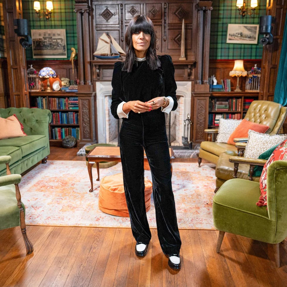 claudia winkleman traitors wardrobe