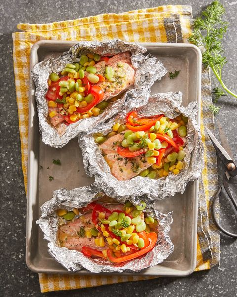 salmon in foil with vegetables