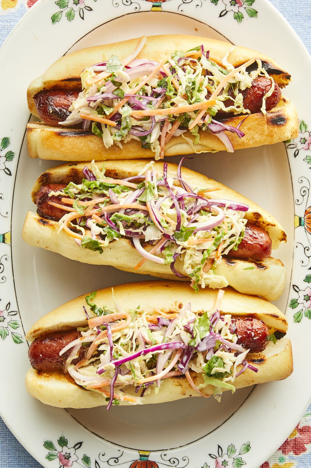 bbq hot dogs with cilantro slaw