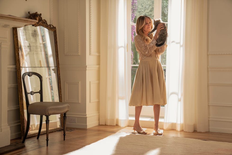 carrie bradshaw and just like that 