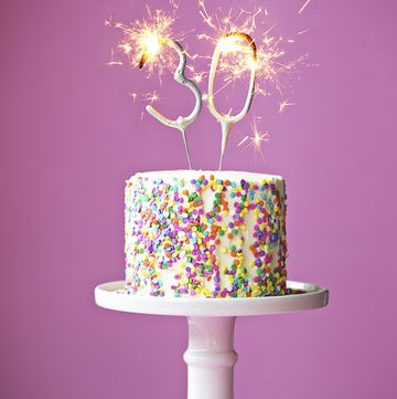 Cake, Cake decorating, Birthday cake, Pasteles, Icing, Pink, Buttercream, Birthday, Sugar paste, Sugar cake, 