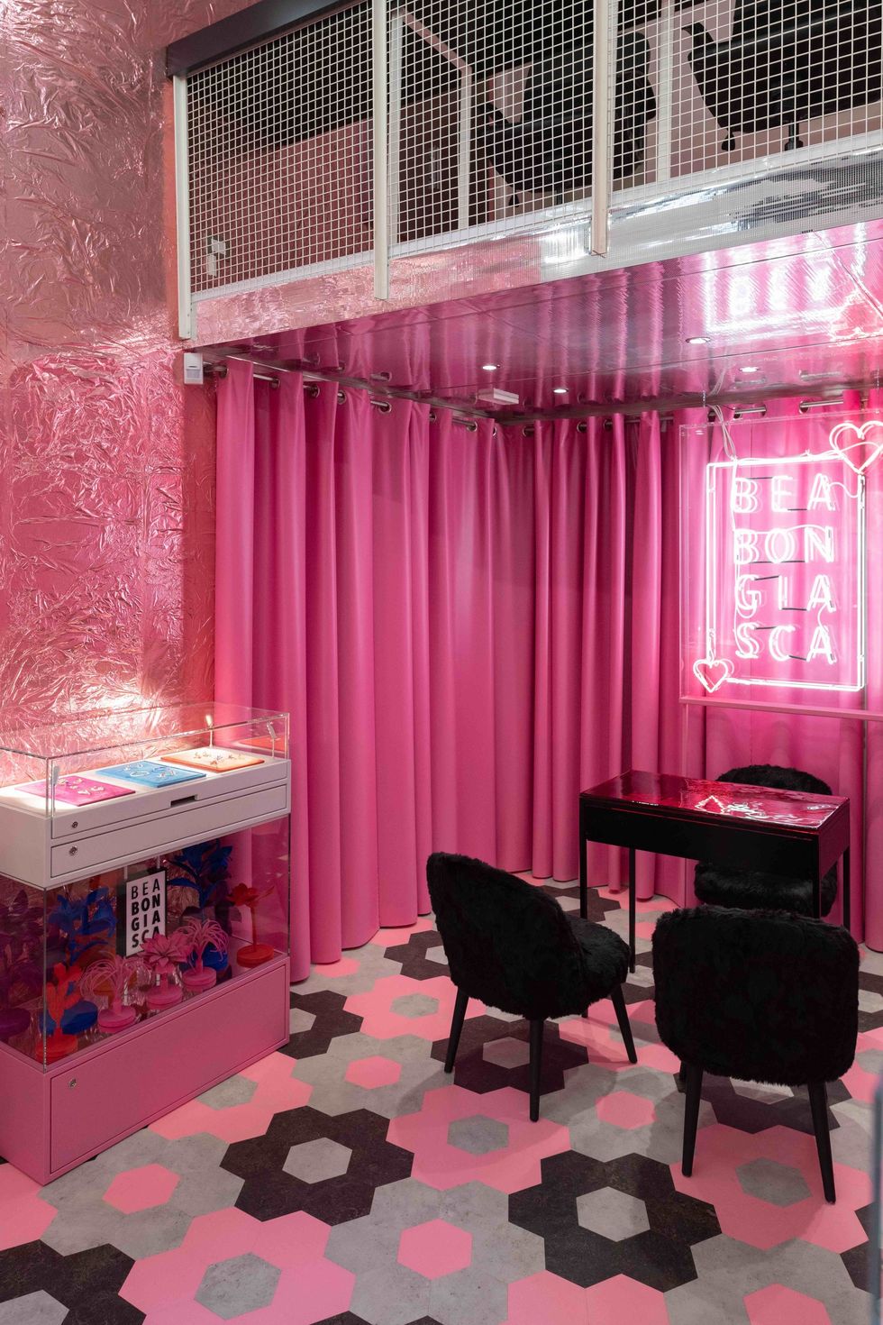 Pink, Interior design, Room, Curtain, Furniture, Floor, Magenta, Building, Window treatment, Textile, 