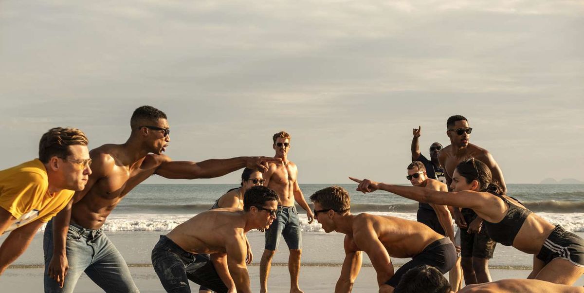 Drunk Beach Party Nude - Watch a 3-Hour Cut of 'Top Gun: Maverick' Shirtless Beach Scene