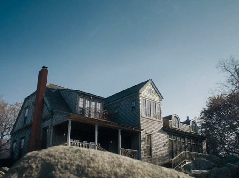 the frasers’ beach house in the undoing