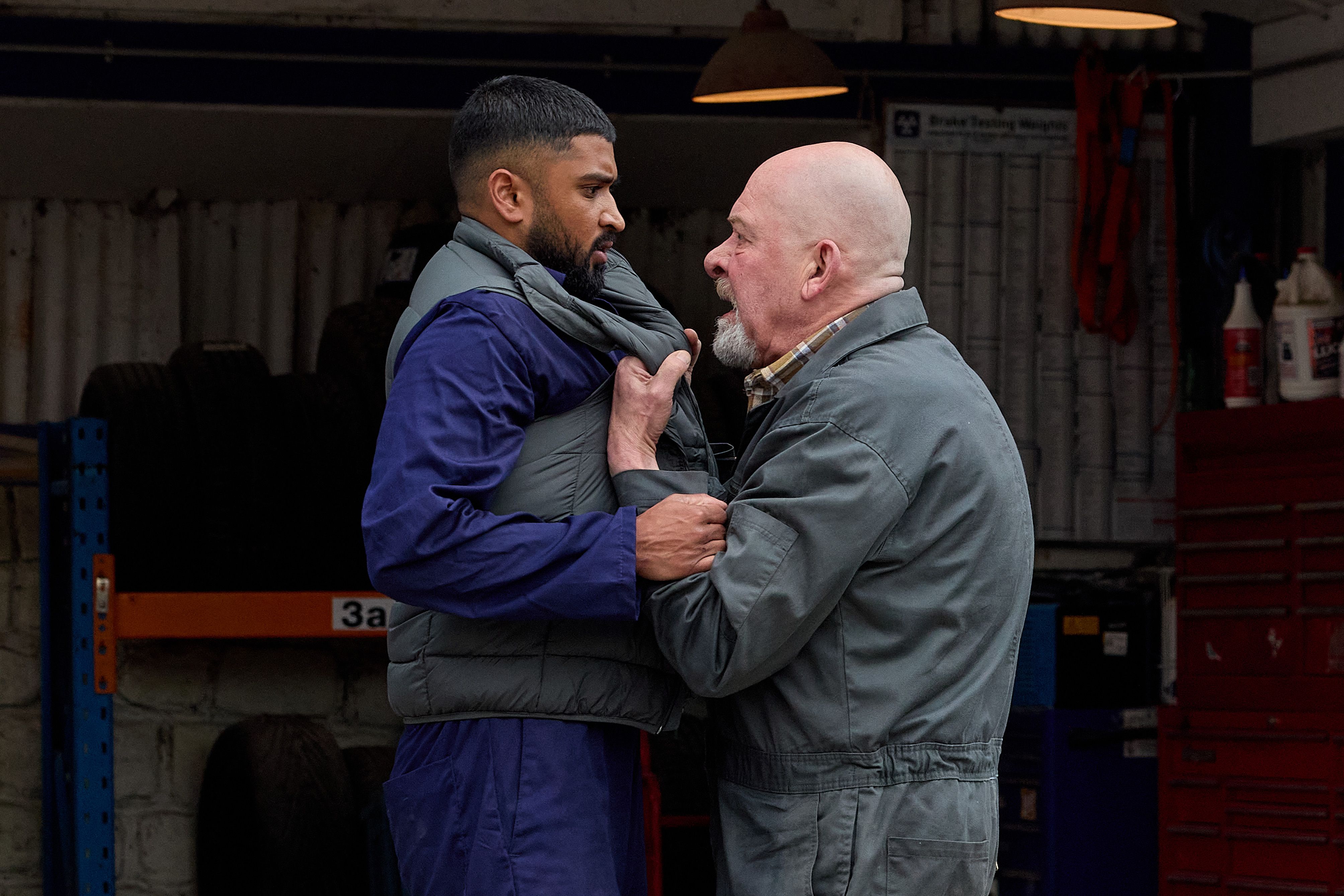Emmerdale to air worrying mystery as one character goes missing