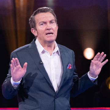 bradley walsh and contestant caroline on beat the chasers