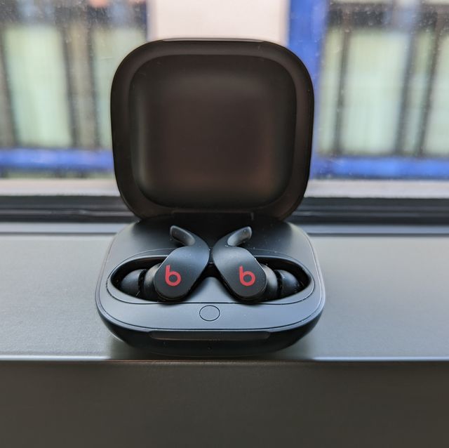 Beats Fit Pro Review: Are the Sporty Buds worth It in 2023?