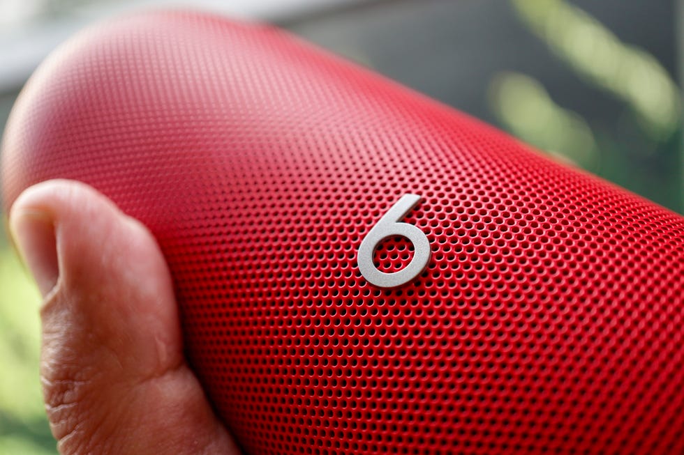 beats pill 2024 review