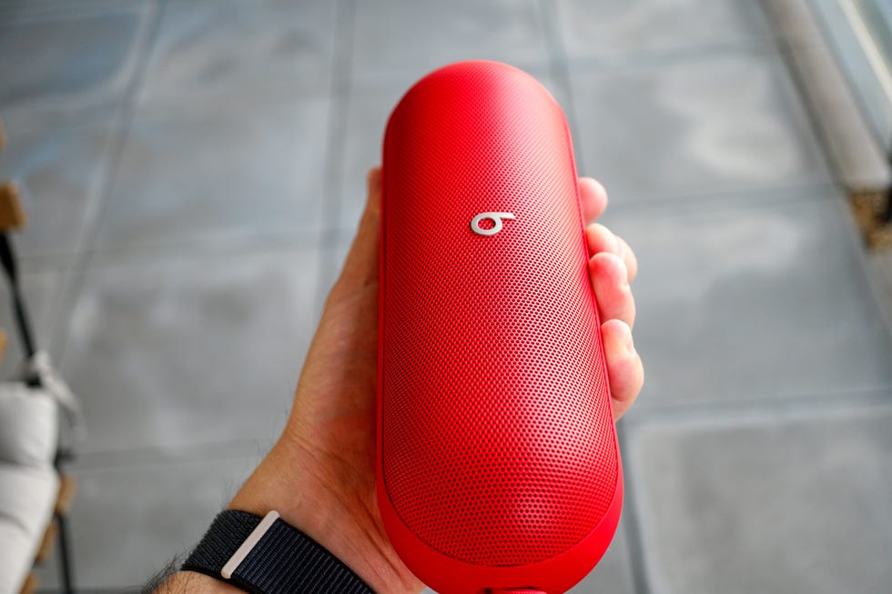 beats pill 2024 review