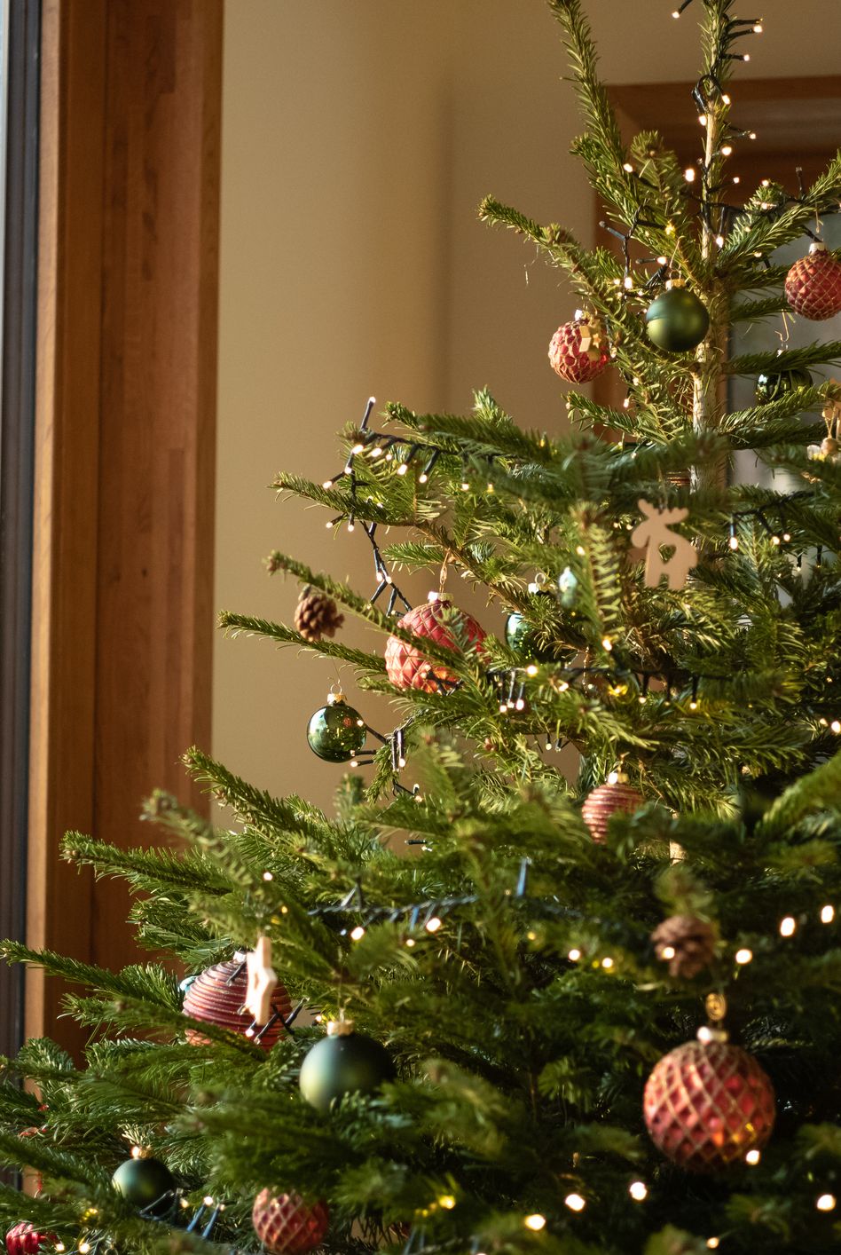 beautiful christmas tree in living room