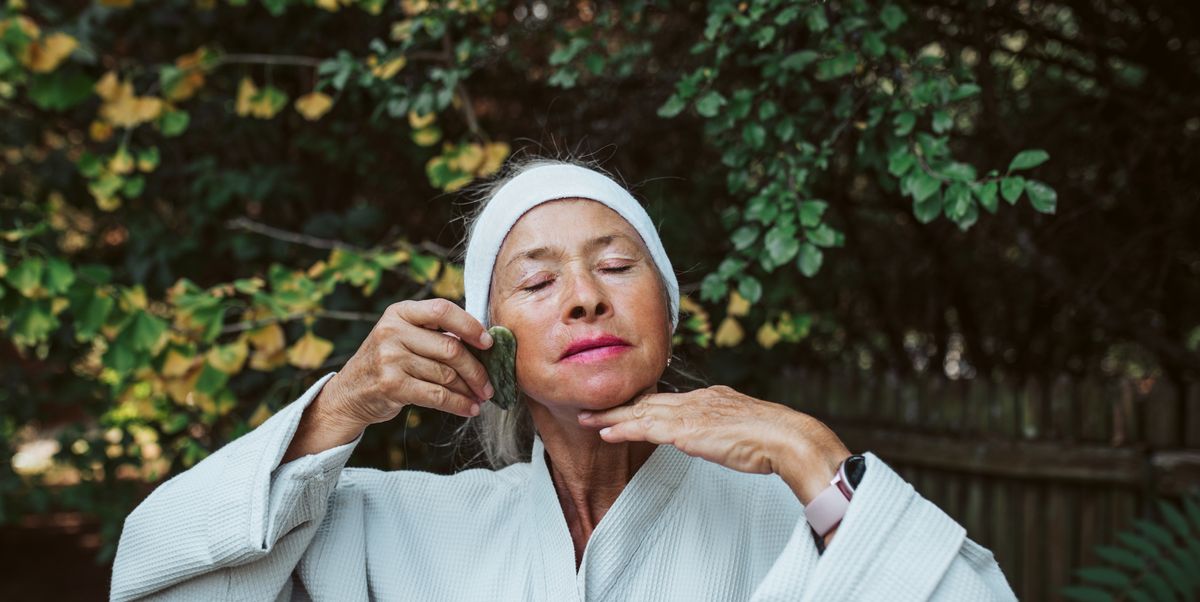 Can Lymph Drainage Truly Detox Your Face? Unveiling the Truth